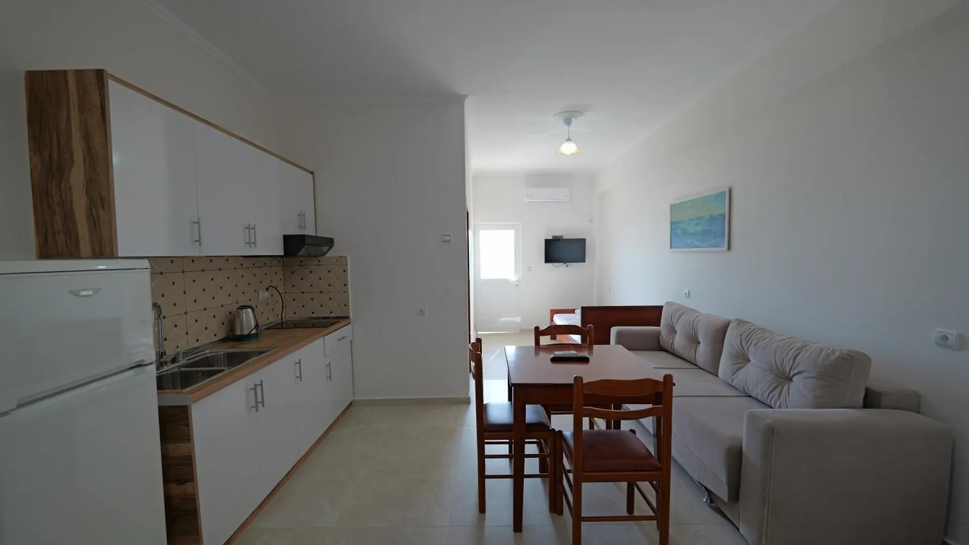 Arthur'S 4Apartments Borsh