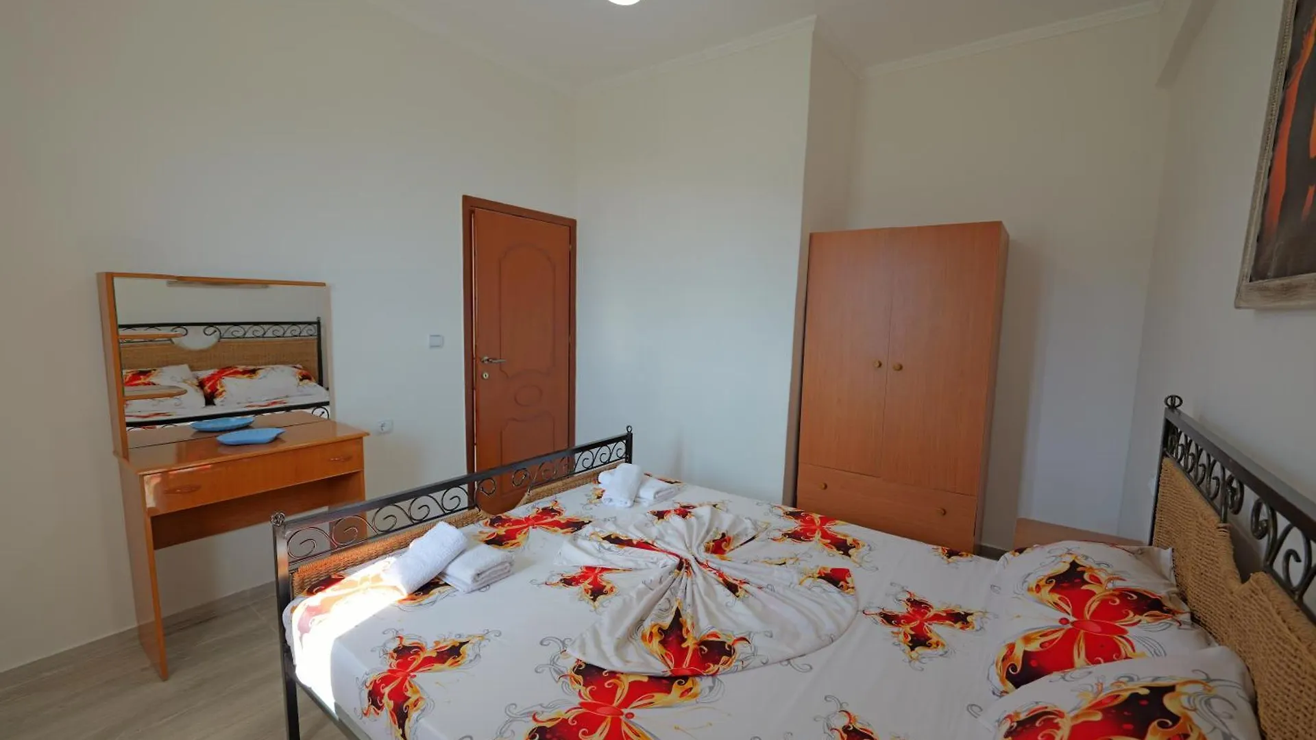 Arthur'S 4Apartments Borsh 0*,  Albania