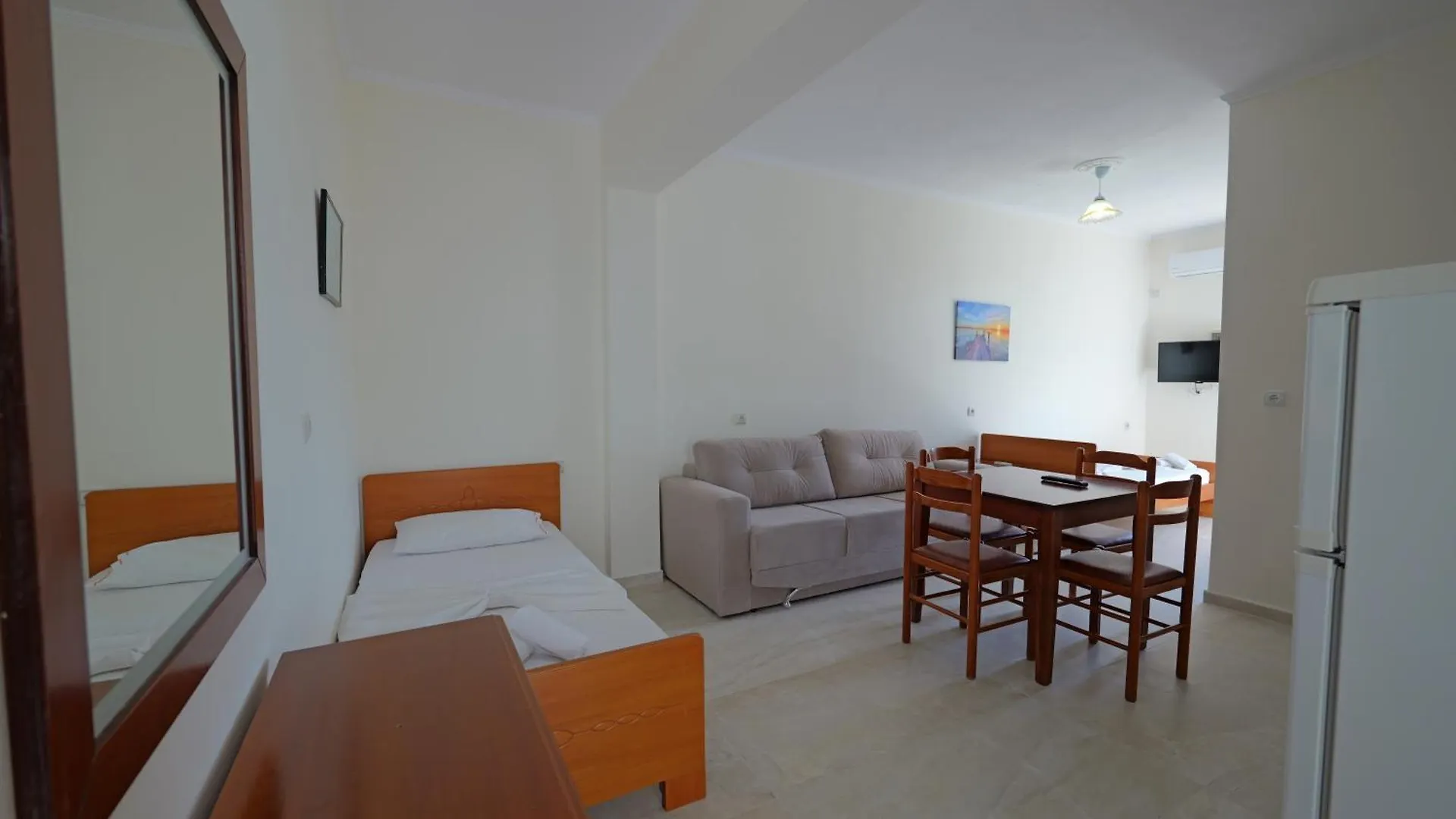 Arthur'S 4Apartments Borsh